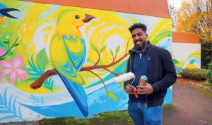 Fifamé Maxo met son talent au service des communes francilliennes.